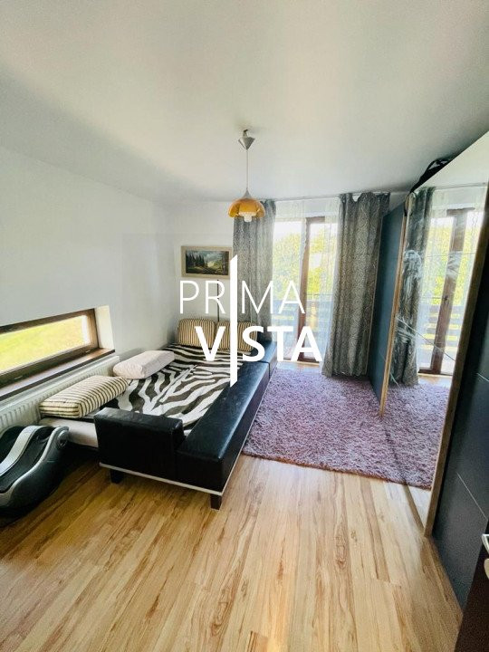 Vanzare casa individuala cu garaj teren 420 mp zona La Ciuperca Dambul Rotund