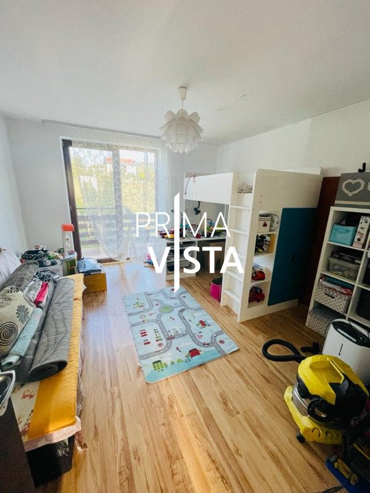 Vanzare casa individuala cu garaj teren 420 mp zona La Ciuperca Dambul Rotund