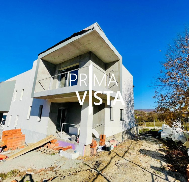 Vanzare casa cuplata 140 mp zona Suceagu, Baciu