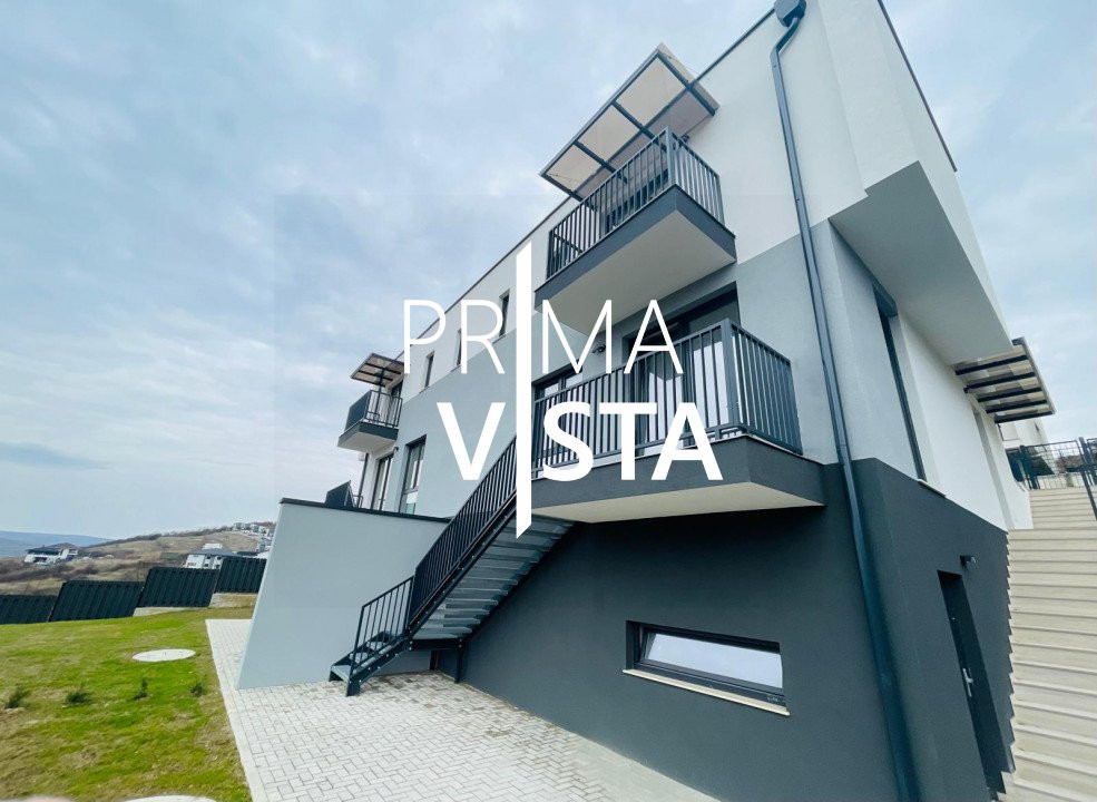 Vanzare casa tip duplex 140 mp, teren 386 mp zona Dermiz