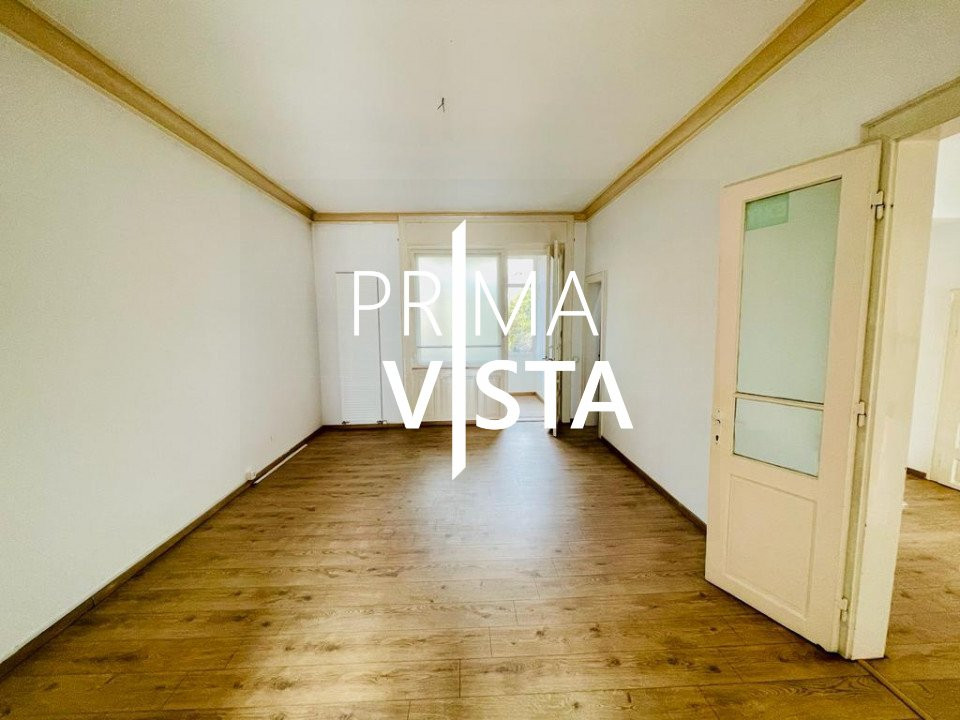 Vanzare casa individuala 6 camere, teren 840 mp zona Piata Cipariu, Centru
