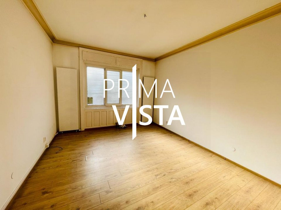 Vanzare casa individuala 6 camere, teren 840 mp zona Piata Cipariu, Centru