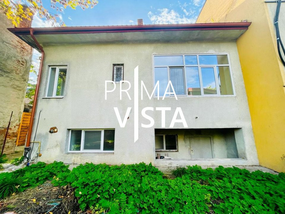 Vanzare casa individuala 6 camere, teren 840 mp zona Piata Cipariu, Centru